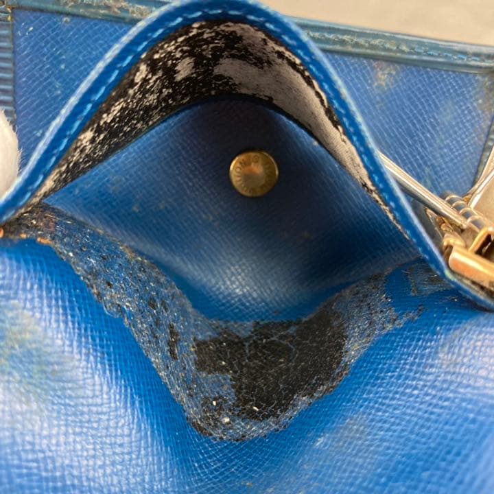 LOUIS VUITTON ルイヴィトン エピ 4連キーケース 青 レザー - メルカリ