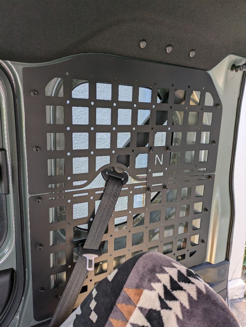 N-VANインナーメッシュパネル 片側のみ　1.6ミリ　無塗装品 互換品】メッシュカーテン(ハーフサイズ） / N-VAN (JJ1・JJ2)/運転席