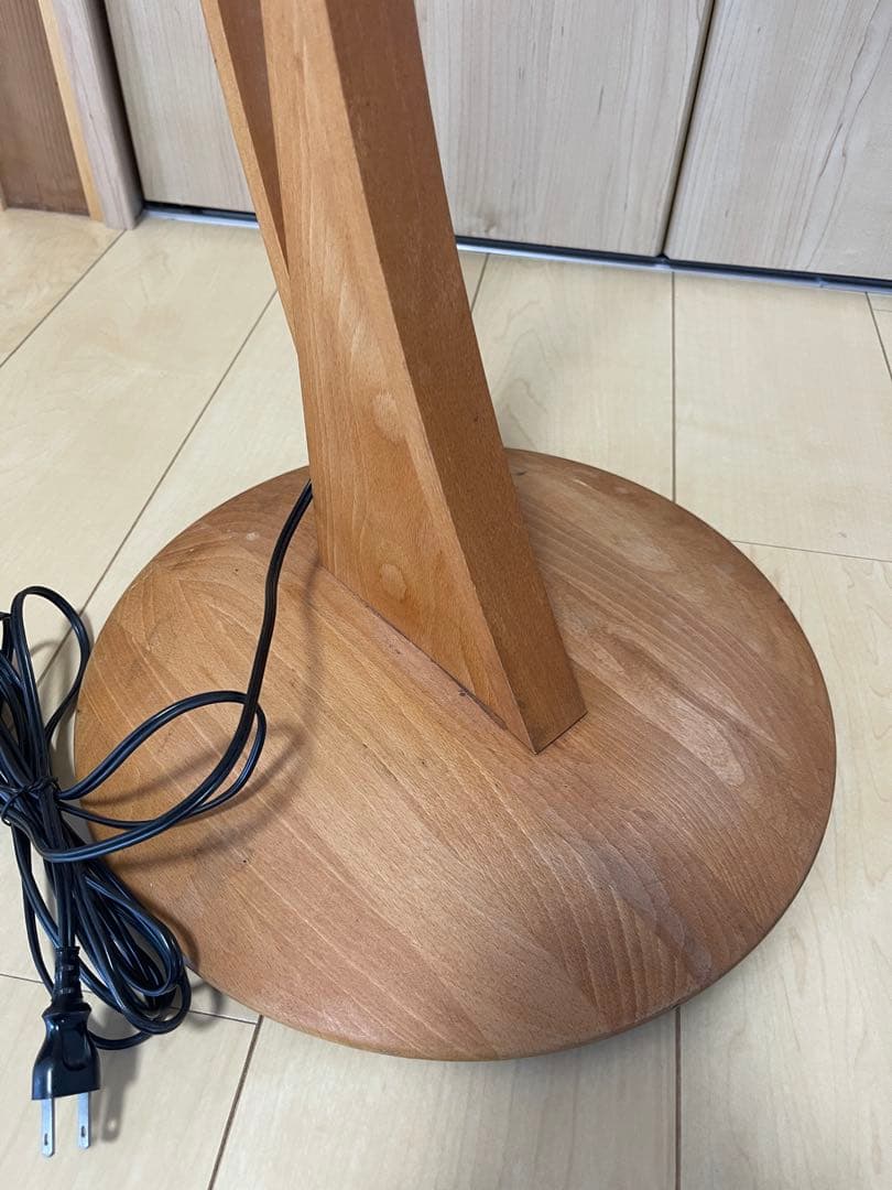 廃盤品！】DOMUS ドムス POLLO ヤマギワ フロアランプ スタンド - メルカリ