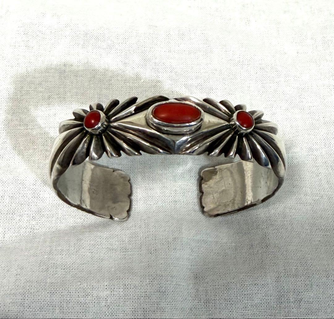 cippy crazy horse サンバースト　バングル　コーラル 超希釈 cippy crazy horse サンバースト バングル コーラル 超希釈 - メルカリ