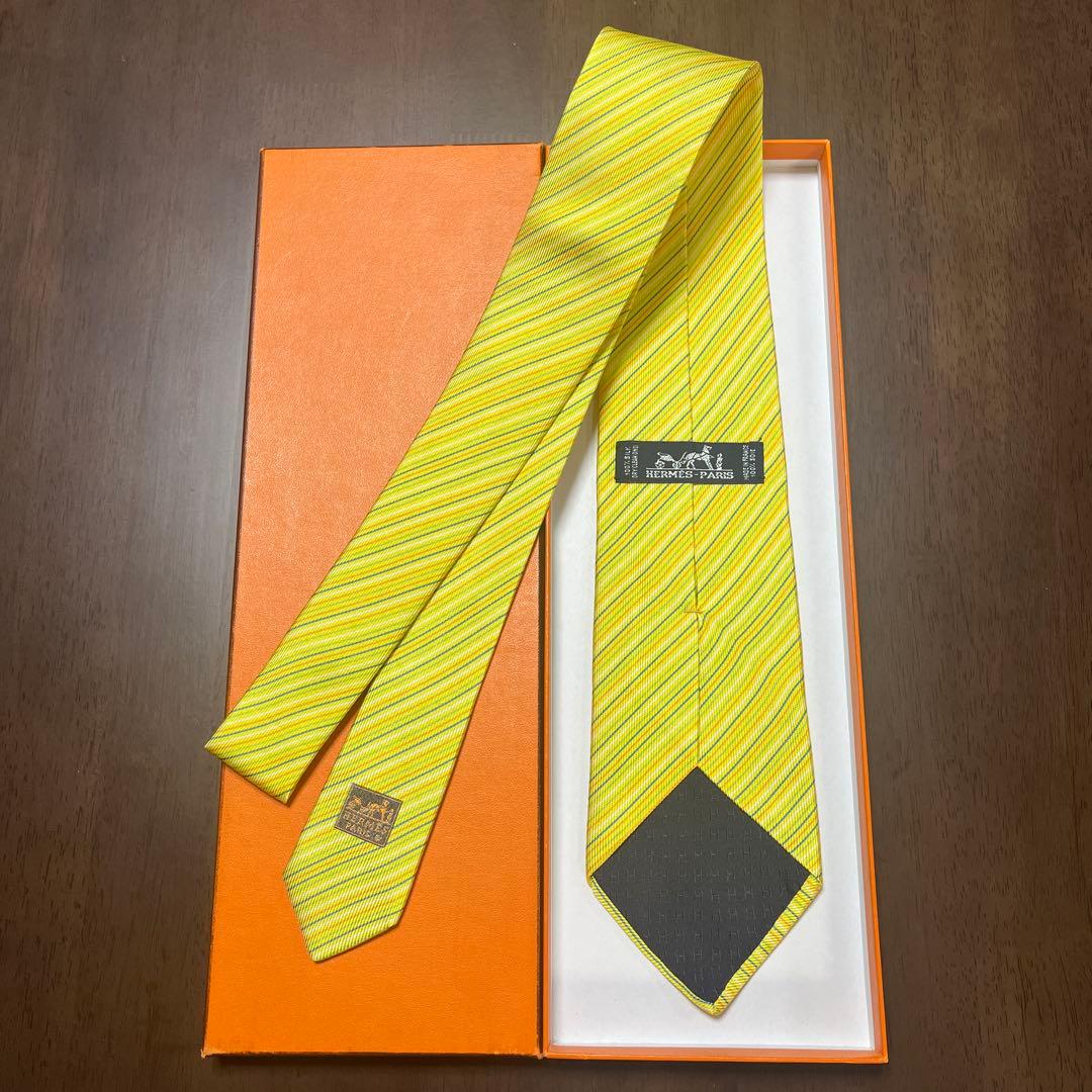 美品 エルメス ネクタイ 黄色 ストライプ シルクジャガード 派手 結婚
