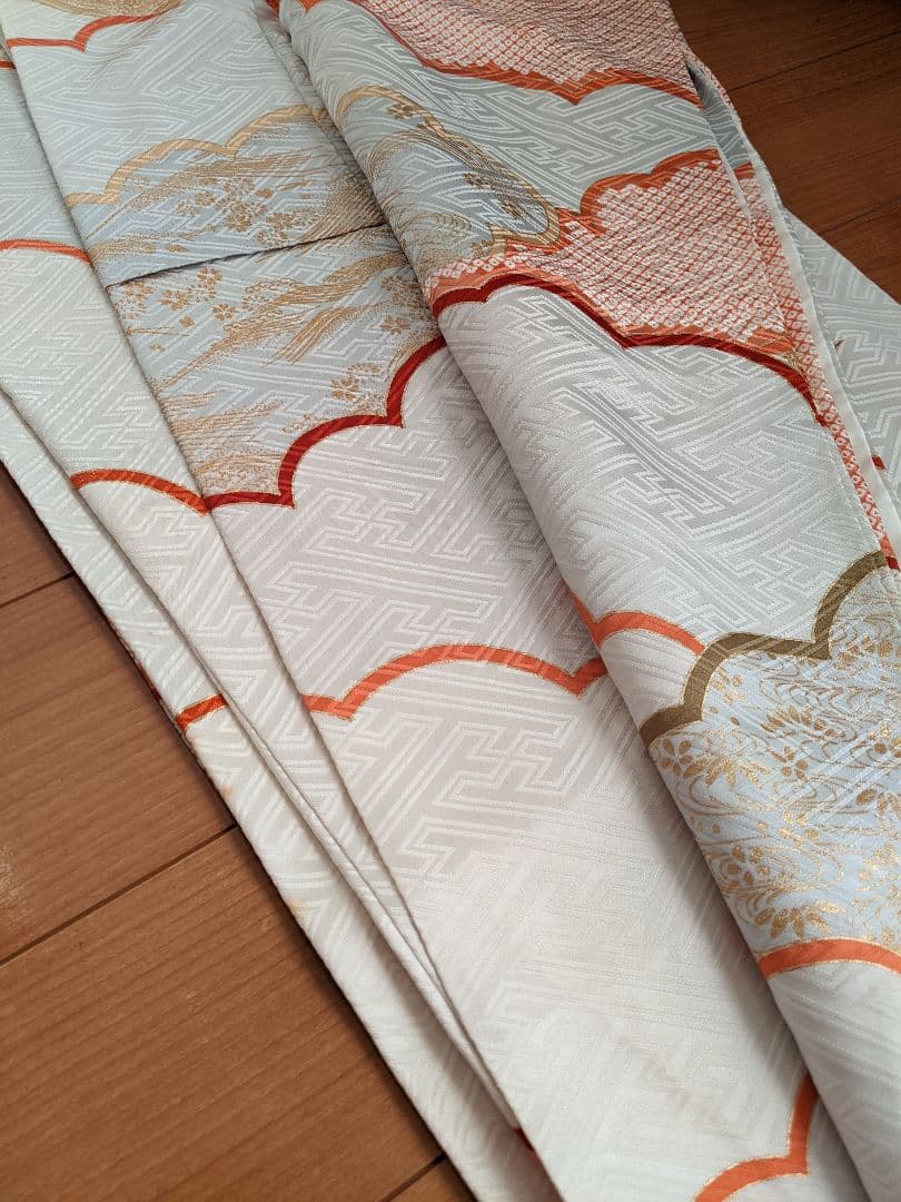 ✨特選お誂え お振袖【駒刺繍 雲取り飛鶴文 金彩 正絹】結婚