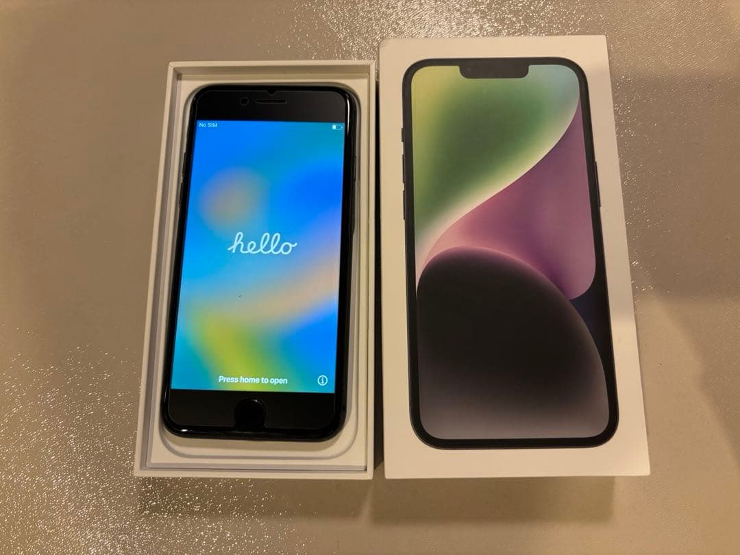 iphone 8本体ブラック　64GB Amazon | 【整備済み品】 Apple iPhone 8 64GB スペースグレー SIM