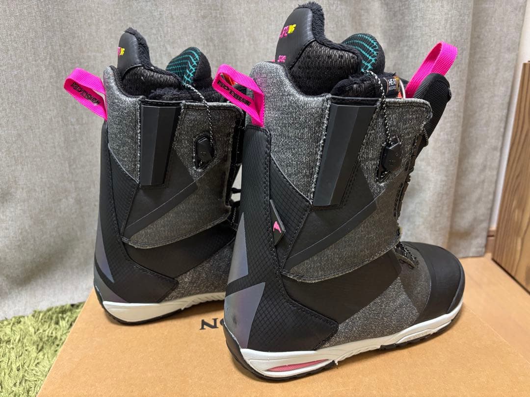 Burton ブーツ　Supreme 23.5cm