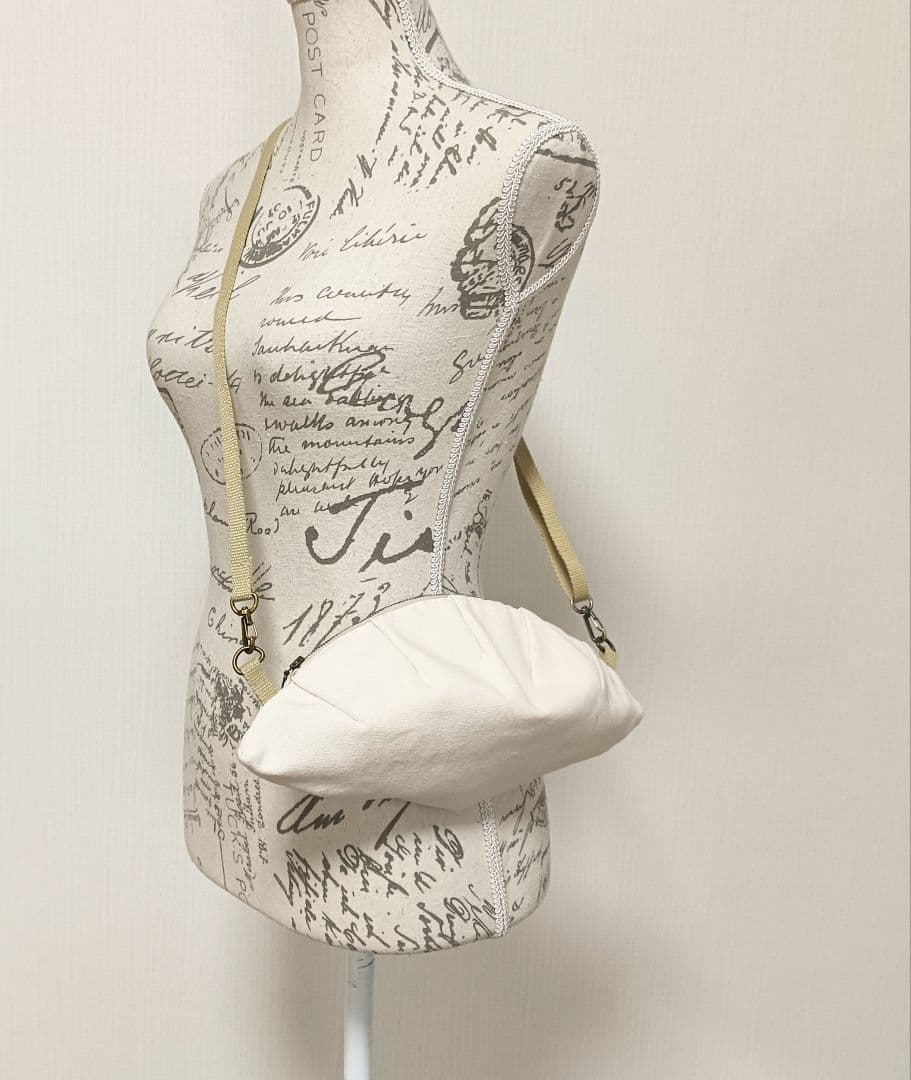 もんちゃん様専用です りんごバッグ ウサギりんごバッグ 餃子バッグ