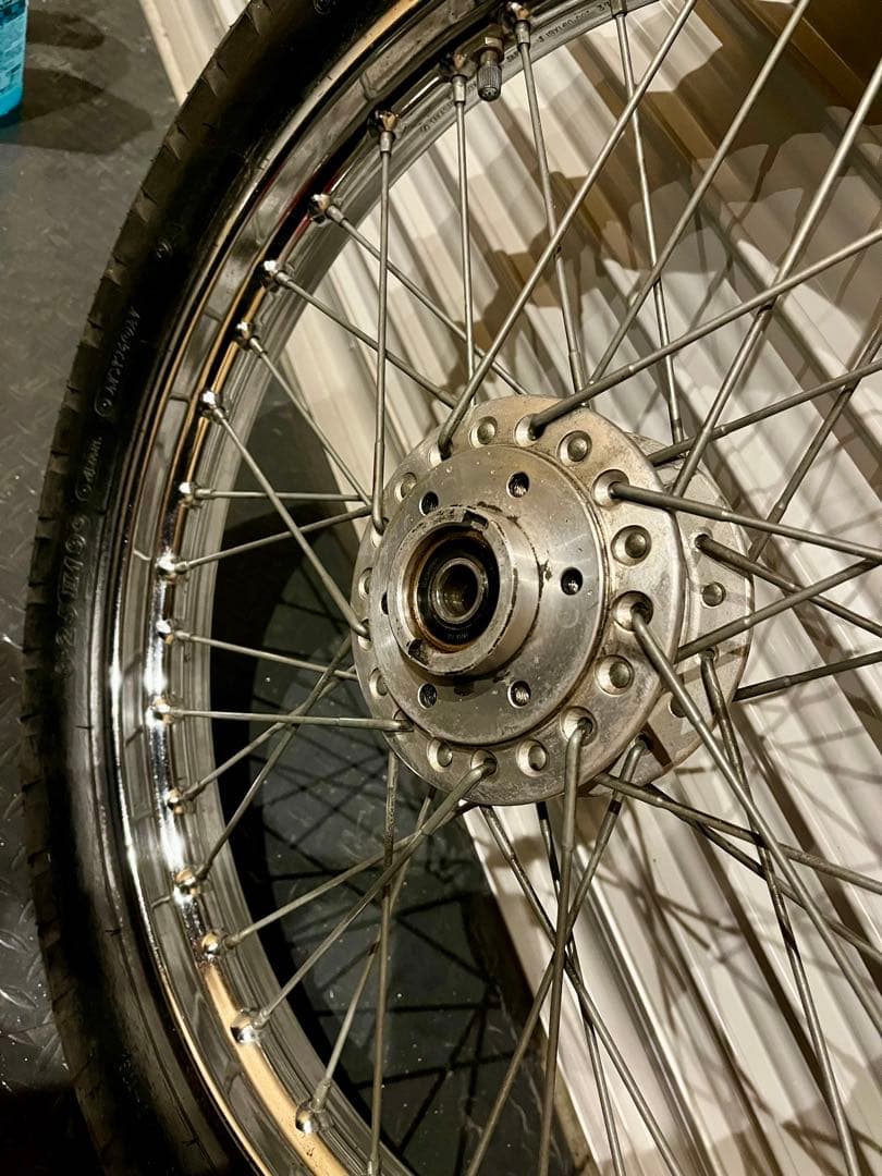 送料込み!! GT380 純正スポークホイール 19インチ GS400 Suzuki www