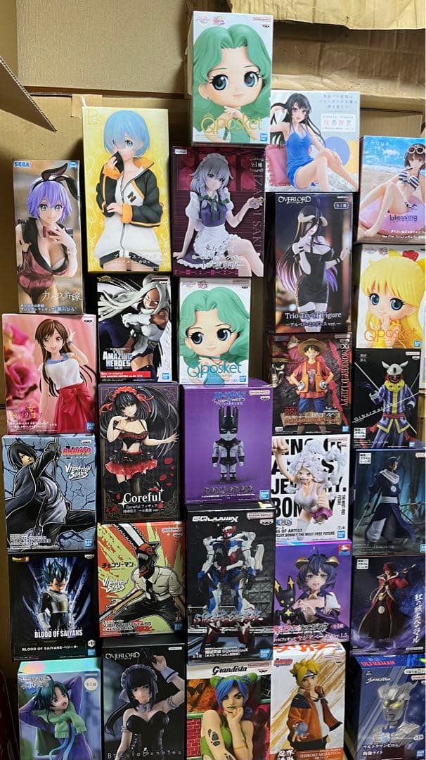 箱凹み、破れ、色褪せあり] プライズフィギュア 28体 - メルカリ