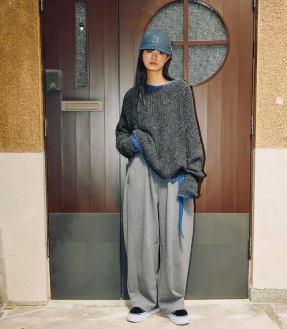 niko and  MODE NORM CORE 裏起毛3Dカーブパンツ - メルカリ