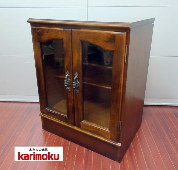 カリモク キャビネット ガラス扉 コロニアル Amazon｜【カリモク正規品】コロニアル ガラス扉キャビネット 棚