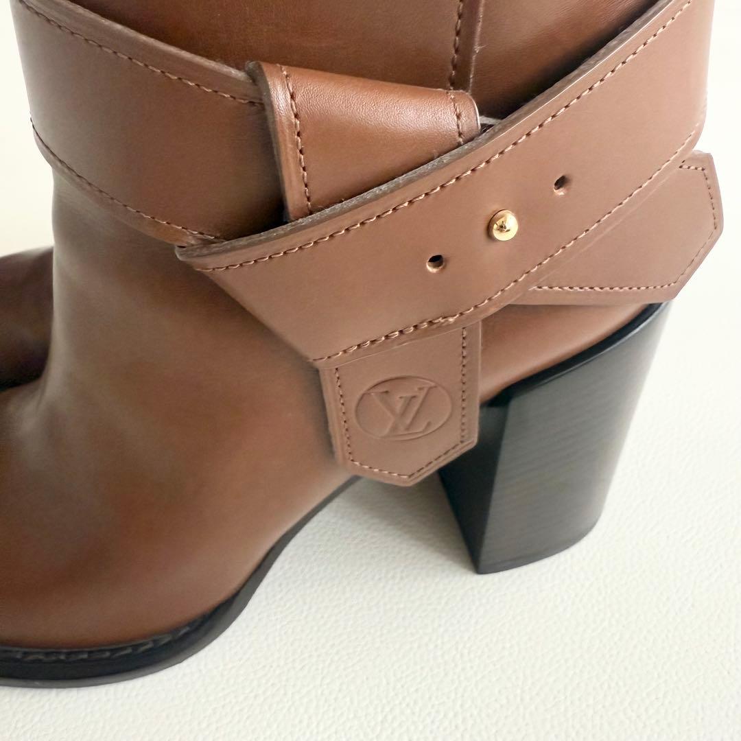 ルイヴィトン】LVサークルアンクルブーツ ロゴ入り レザー ブーティ 36.5