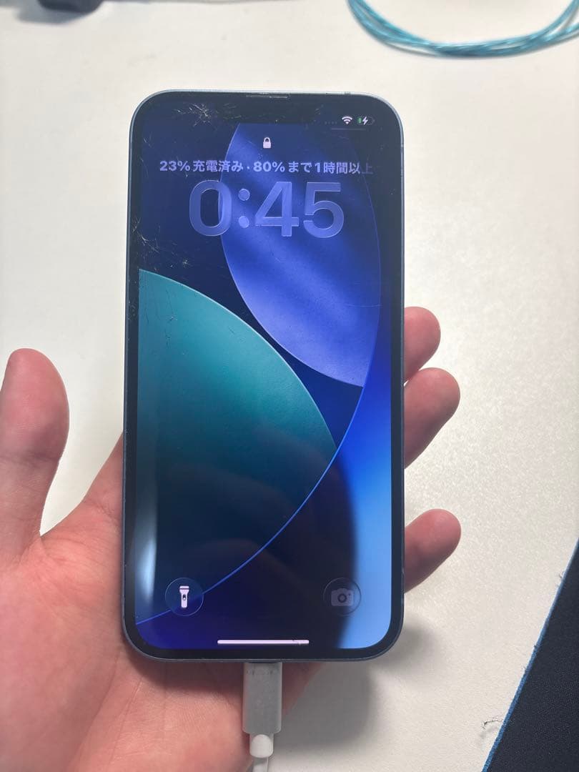 Apple iPhone 14ブルー 画面傷あり - メルカリ