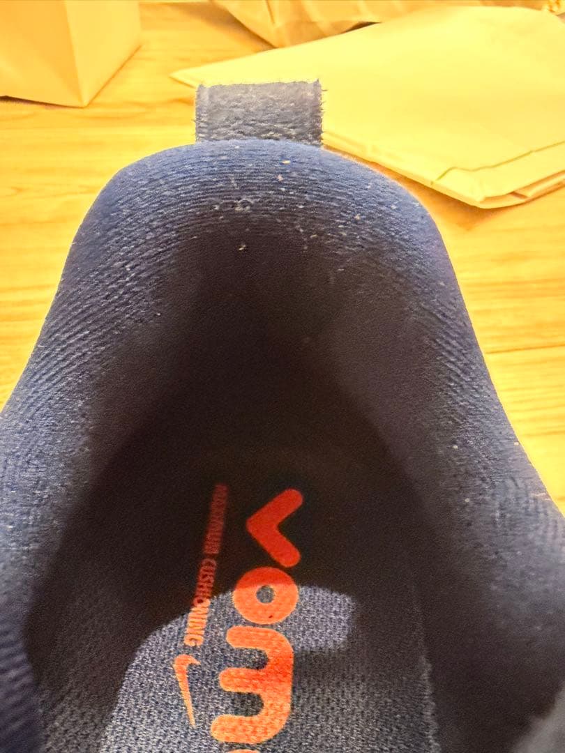 【美品】NIKE ボメロ18 27.5cm