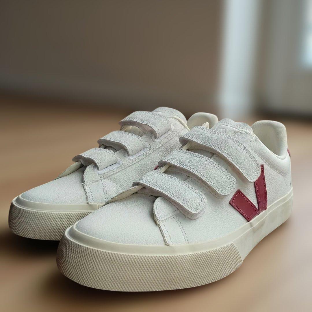 【新品未使用】VEJA / ”RECIFE” ベロクロ レザー Eur39
