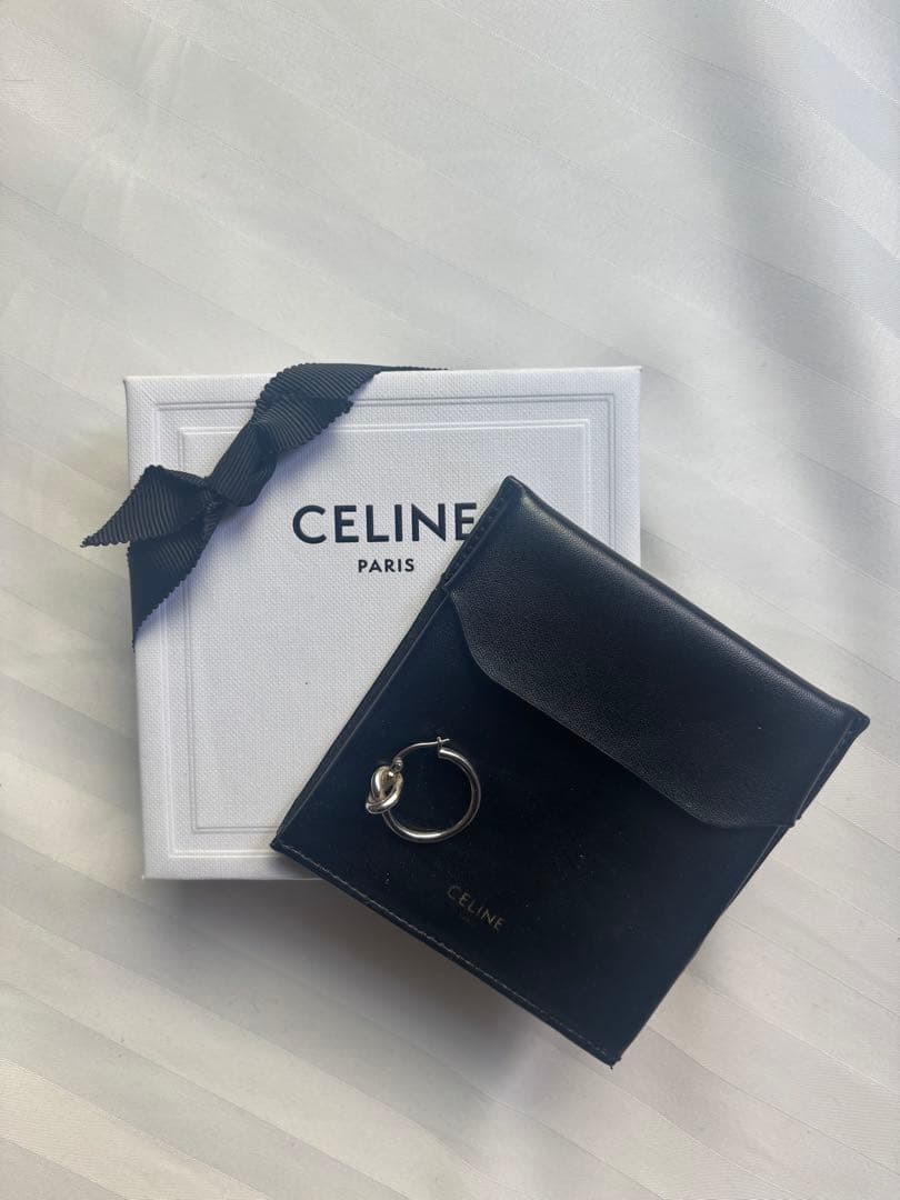 【正規品】CELINE ピアス シルバー(片耳のみ)ケース/箱あり CELINE - CELINE セリーヌ ピアスケース 空箱【美品】【新品】【未使用