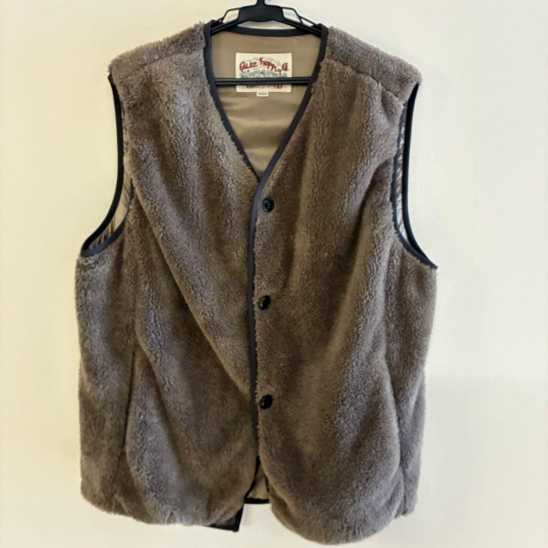 23AWCALEE キャリー：ナイロンリップ フリースベスト ベージュ - メルカリ