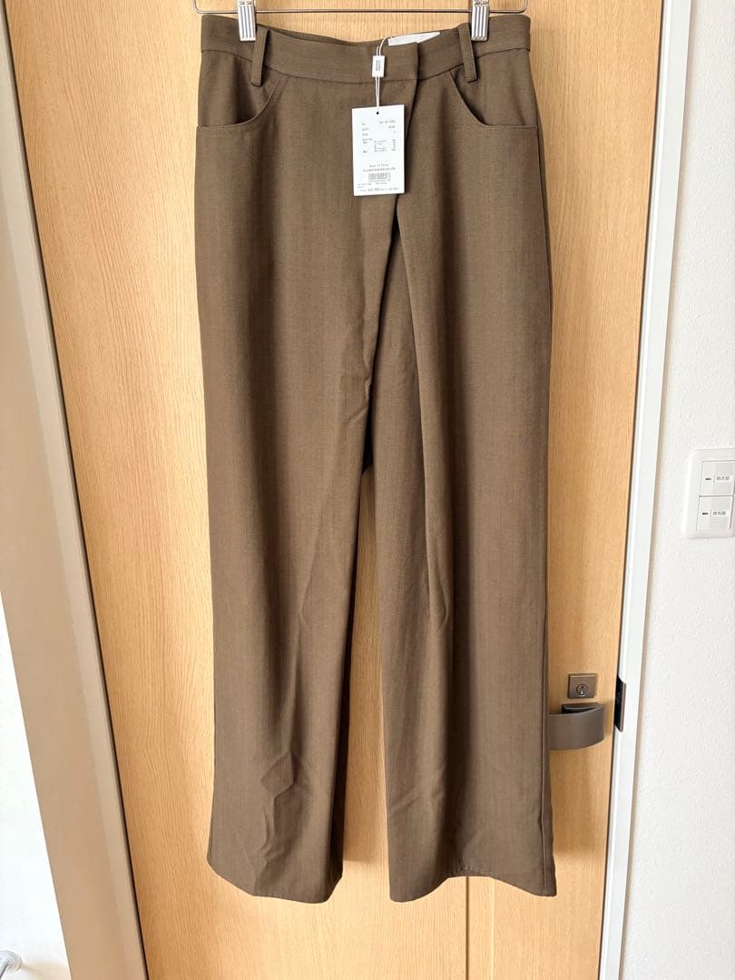 田中みなみ×CLANE TUCK HERRINGBONE SLACKS - メルカリ