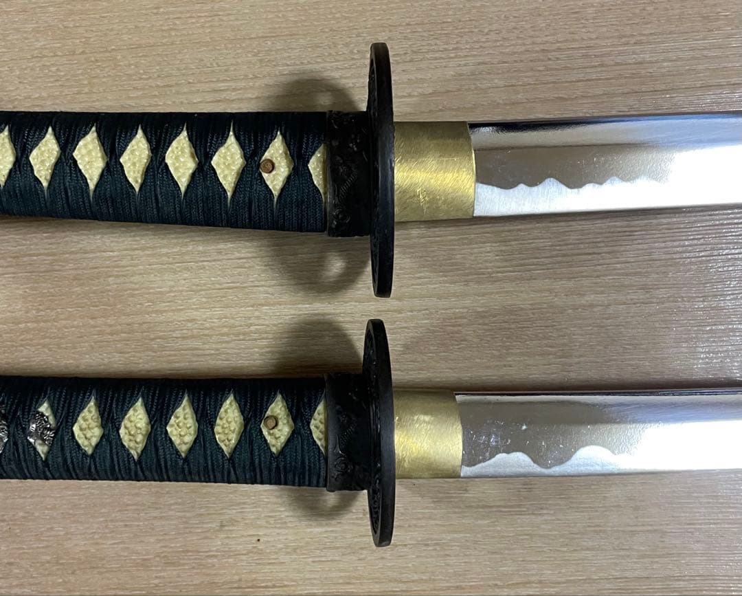 ハチワレ様専用 模造刀 居合刀 太刀 脇差 刀掛け 武具 U0331 - メルカリ