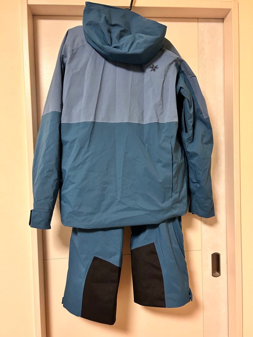 希少(一般非売品) 2024-2025 GOLDWIN 選手用 ウェア 上下 - メルカリ