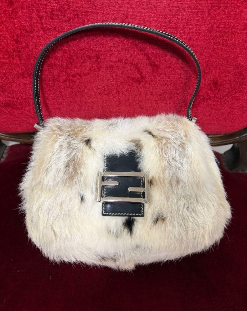 FENDI ファーマンマバケット 楽天市場】フェンディ マンマバケット ショルダー リアルファー