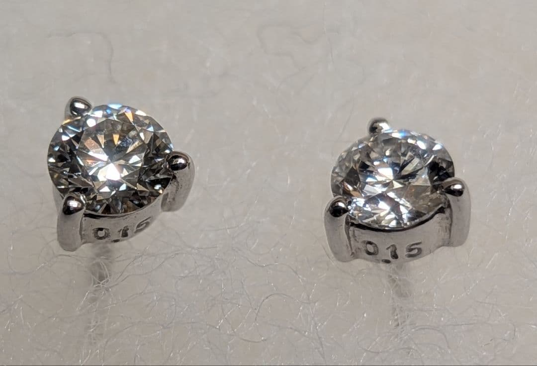 Chaco様専用】TASAKI ダイヤモンドピアス 18WG 0.15カラット - メルカリ