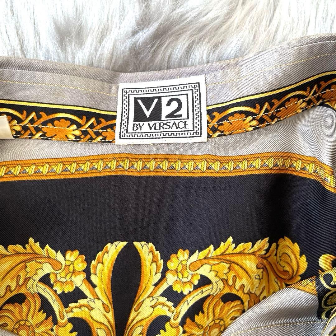 ヴェルサーチ V2 by versace バロック柄シャツ シルク - メルカリ