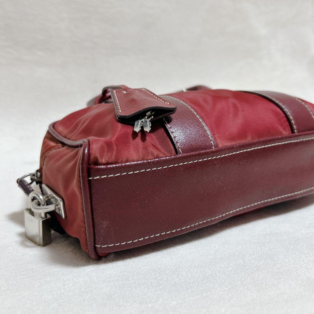 ✨希少✨PRADA ミニボストン ナイロン レザー 三角ロゴ 南京錠 白タグ