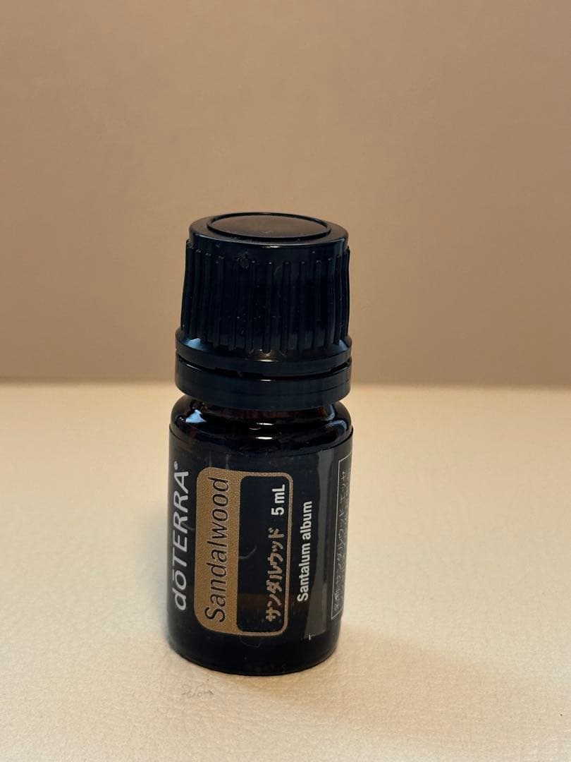 【新品 未開封】doTERRA サンダルウッド 5mL imgrc0078909933.jpg