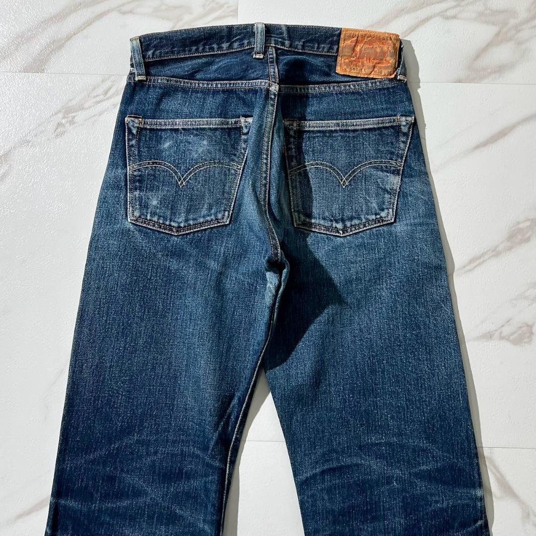 1955年 501XX 復刻リーバイス ビッグE 赤耳 ヒゲ ハチノス◎ 紺 - メルカリ