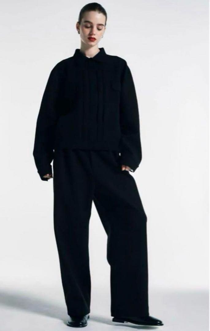 GADID ANONIEM Elba / Salud セットアップ - メルカリ