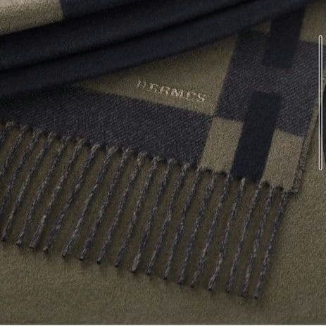 エルメス　カシミヤマフラー《Hパッサン》