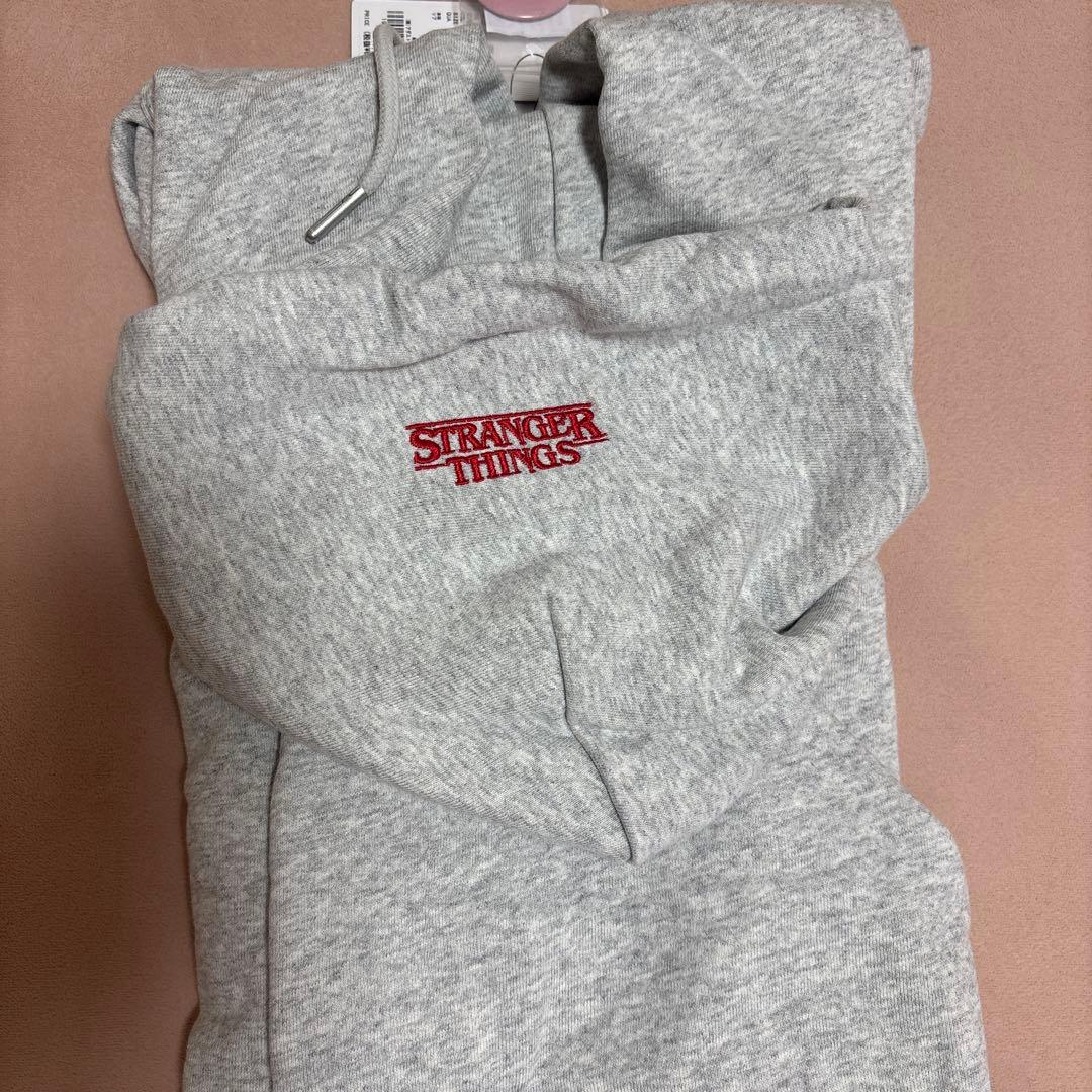 ストレンジャーシングス ニコアンド パーカー Mサイズ エル マックス