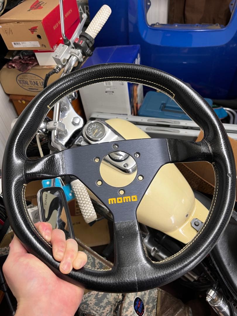 momo スポーツハンドル 320mm モモ形状 MOMO ステアリング ブルーステッチ 32Φ32cm GRIP ROYAL