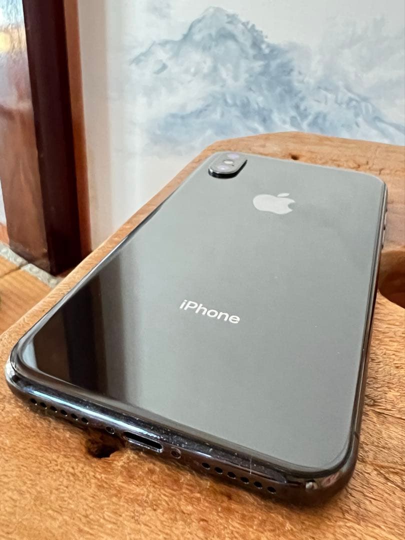 sae 　iPhone X 256GB ブラック 【本体】 Amazon | 【整備済み品】 Apple iPhone X 256GB スペースグレー SIM