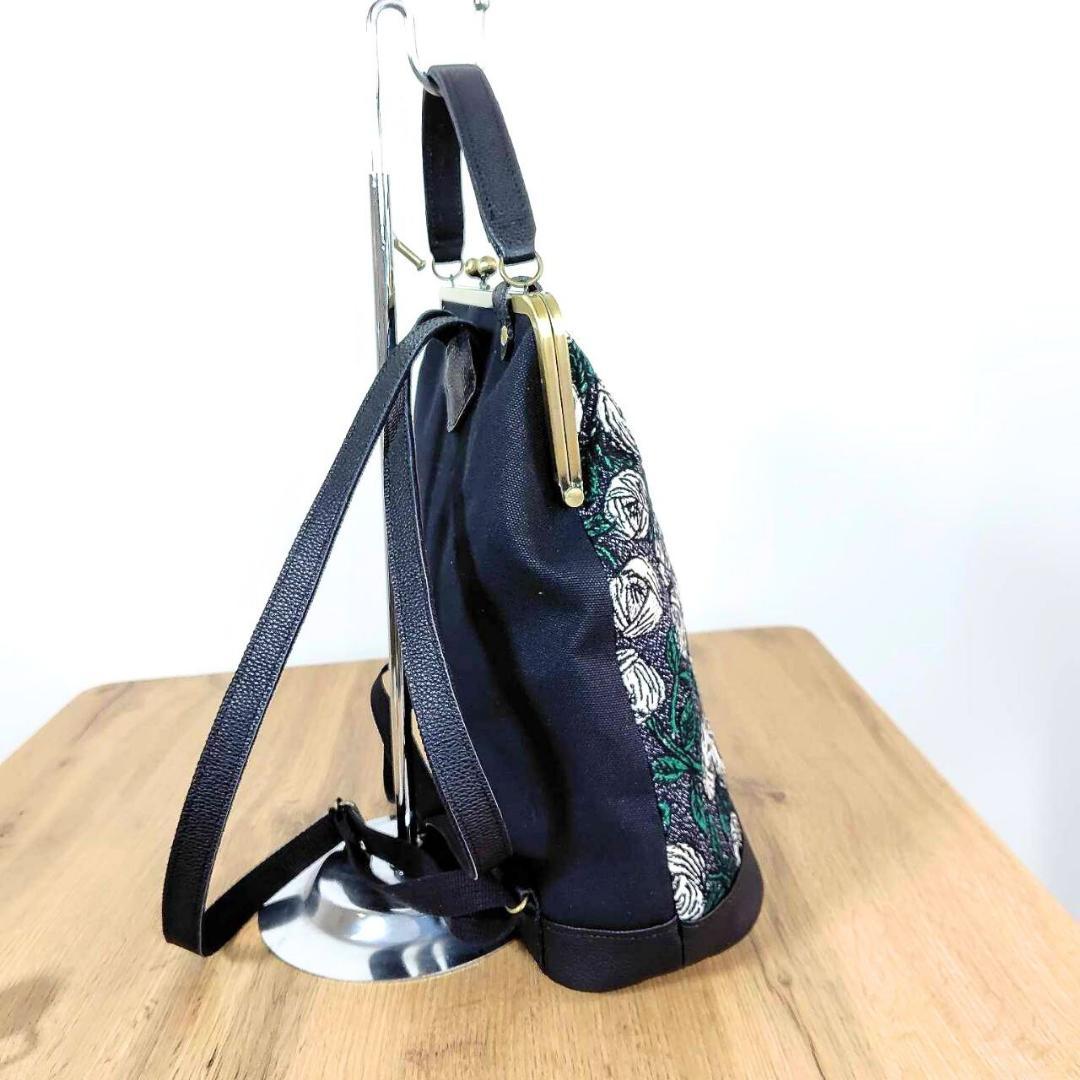 週末SALE】ミナペルホネン/2025rosyロージィーネイビー/がま口リュッ