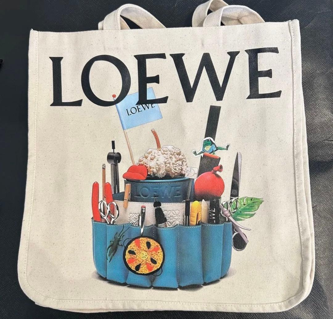 ロエベ　CRAFTED WORLD ノベルティバック LOEWE ロエベ CRAFTED WORLD トートバッグ エコバッグ ノベルティ