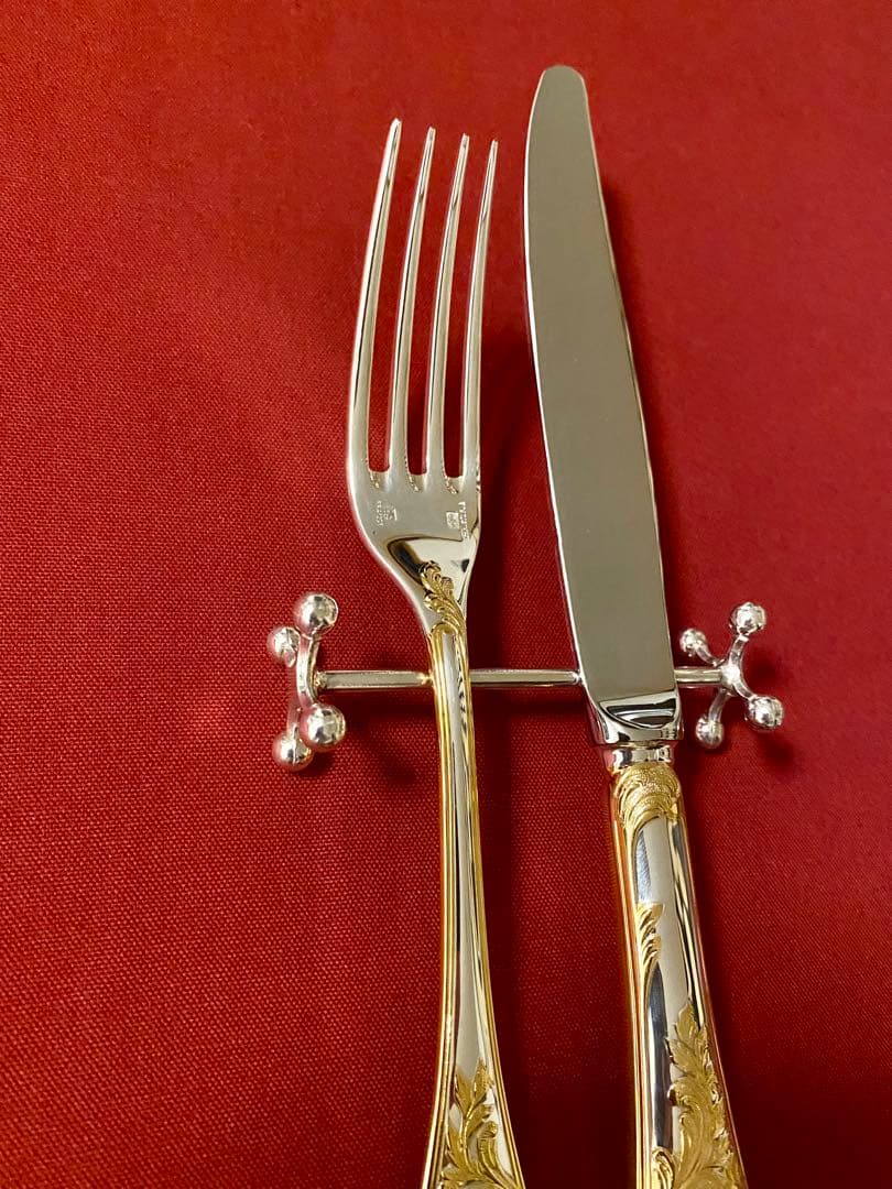 ☆レアアイテム☆特別感を演出】クリストフル ブール ナイフレスト 4本