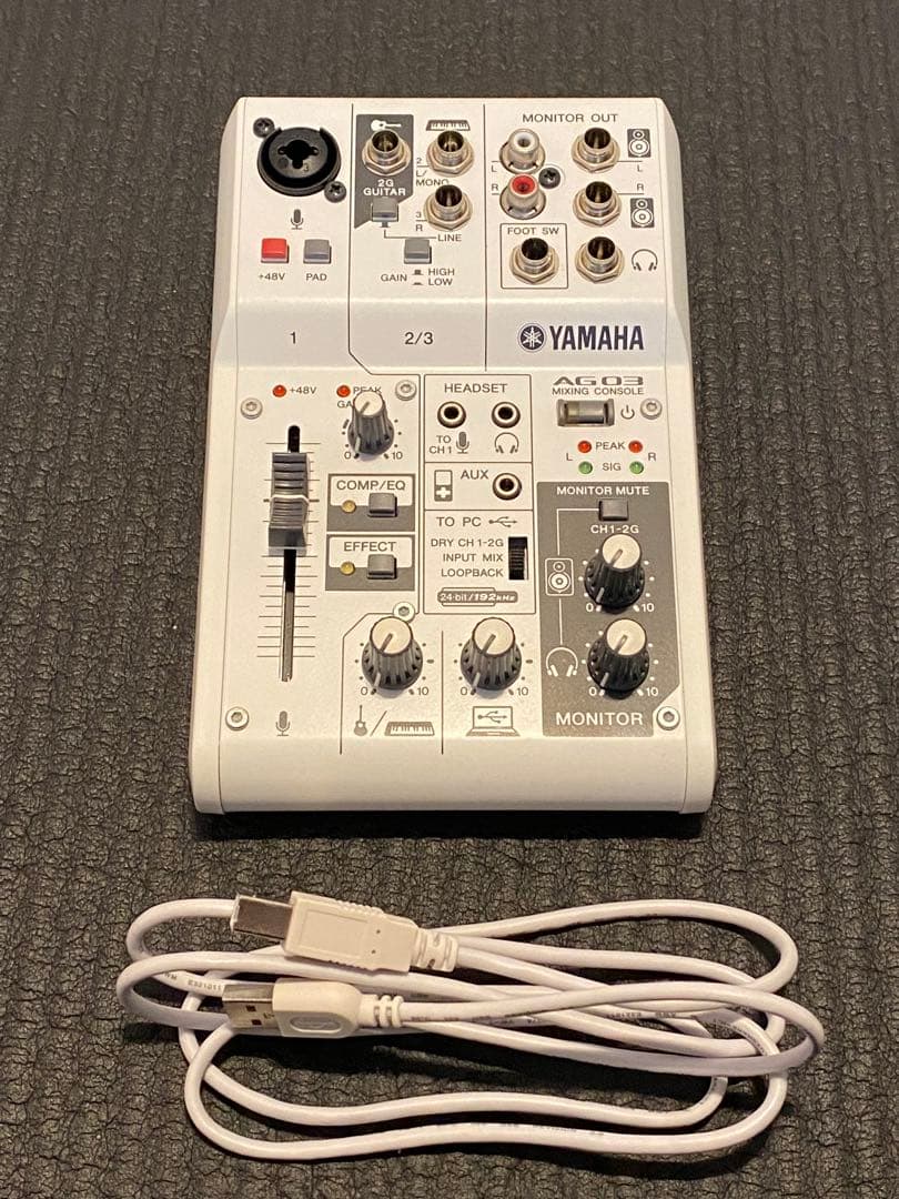 YAMAHA AG03 ミキシングコンソール