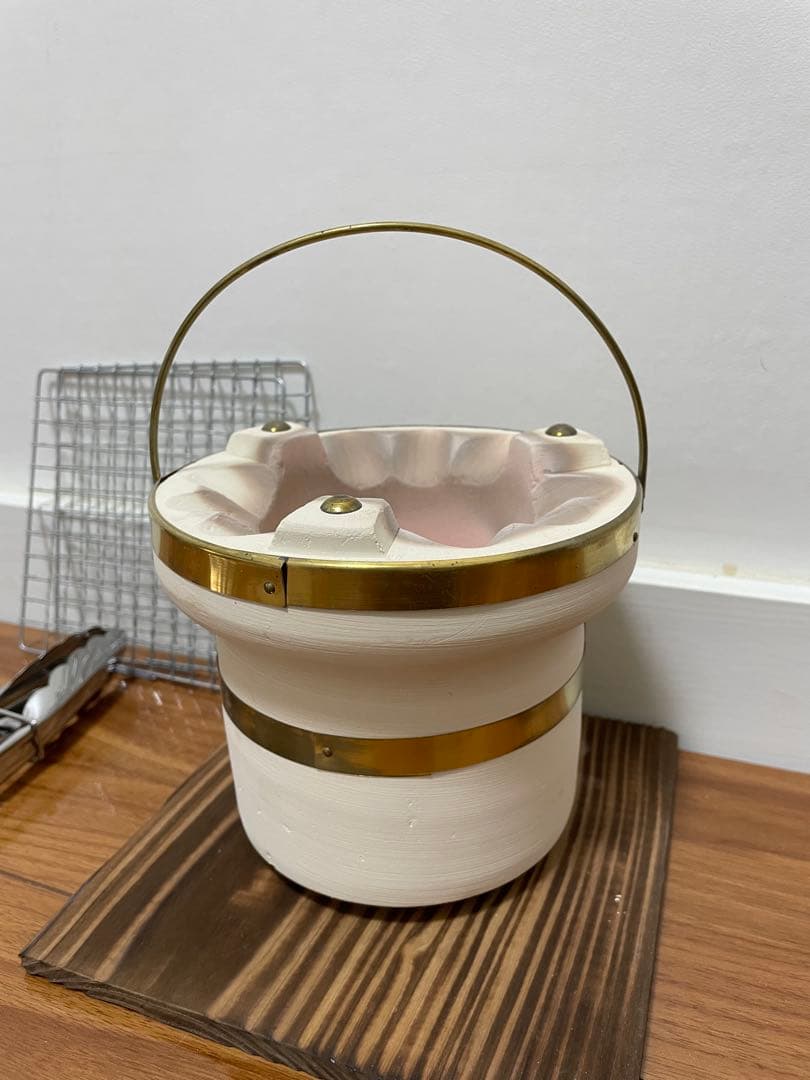 値下げ 純珪藻土切り出し七輪 能登燃焼器工業製 真鍮巻朝顔型 短期使用