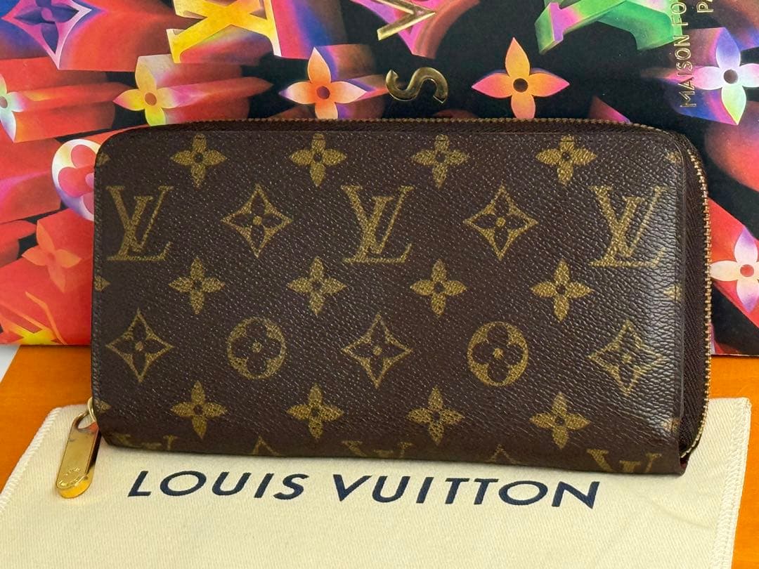 美品！新型LOUIS VUITTONルイヴィトン　ジッピーウォレット　フィーシャ ルイヴィトン 長財布 レディース モノグラム ジッピー・ウォレット
