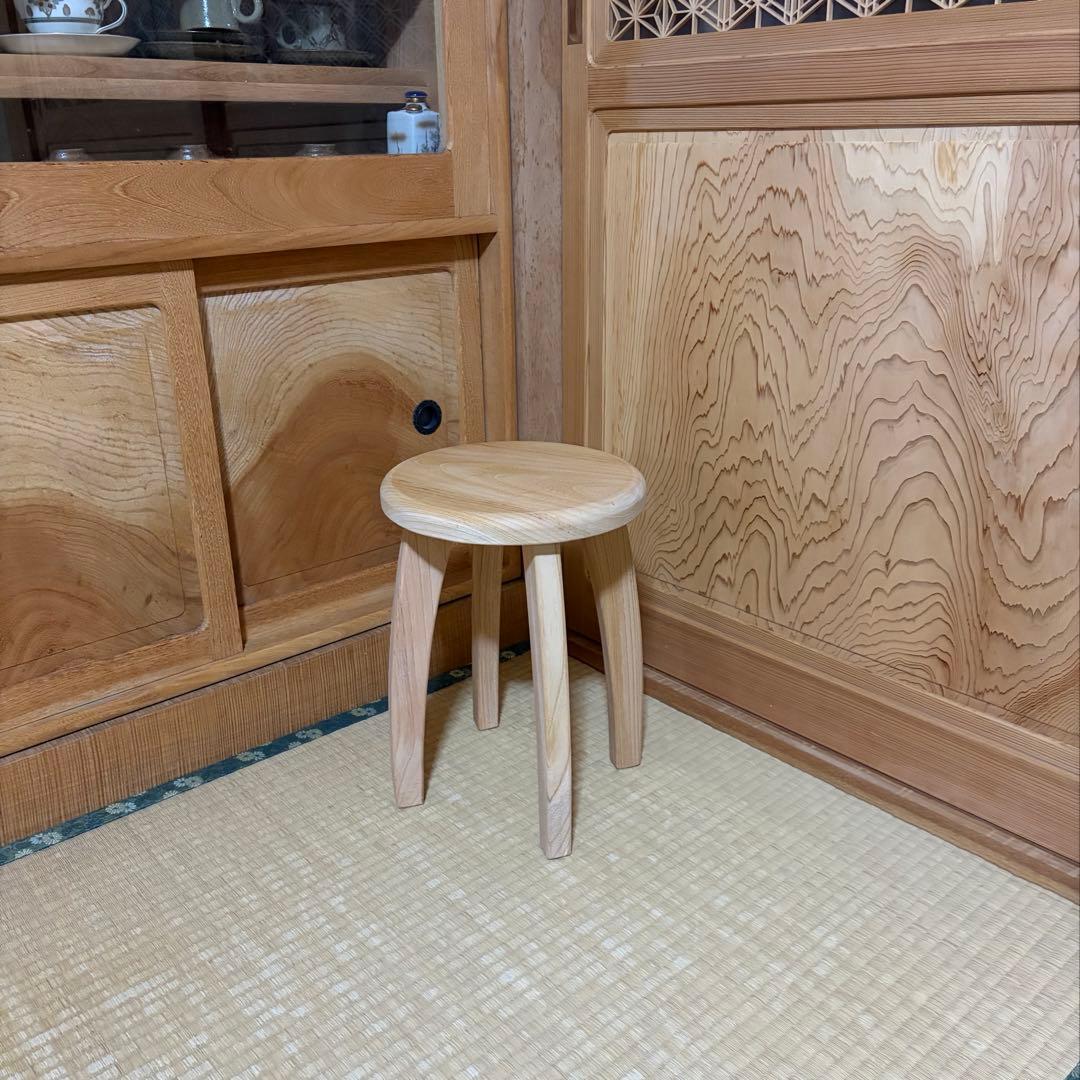 1384建具屋一筋58年のおじいちゃんの手作りスツール、イス☆けやき
