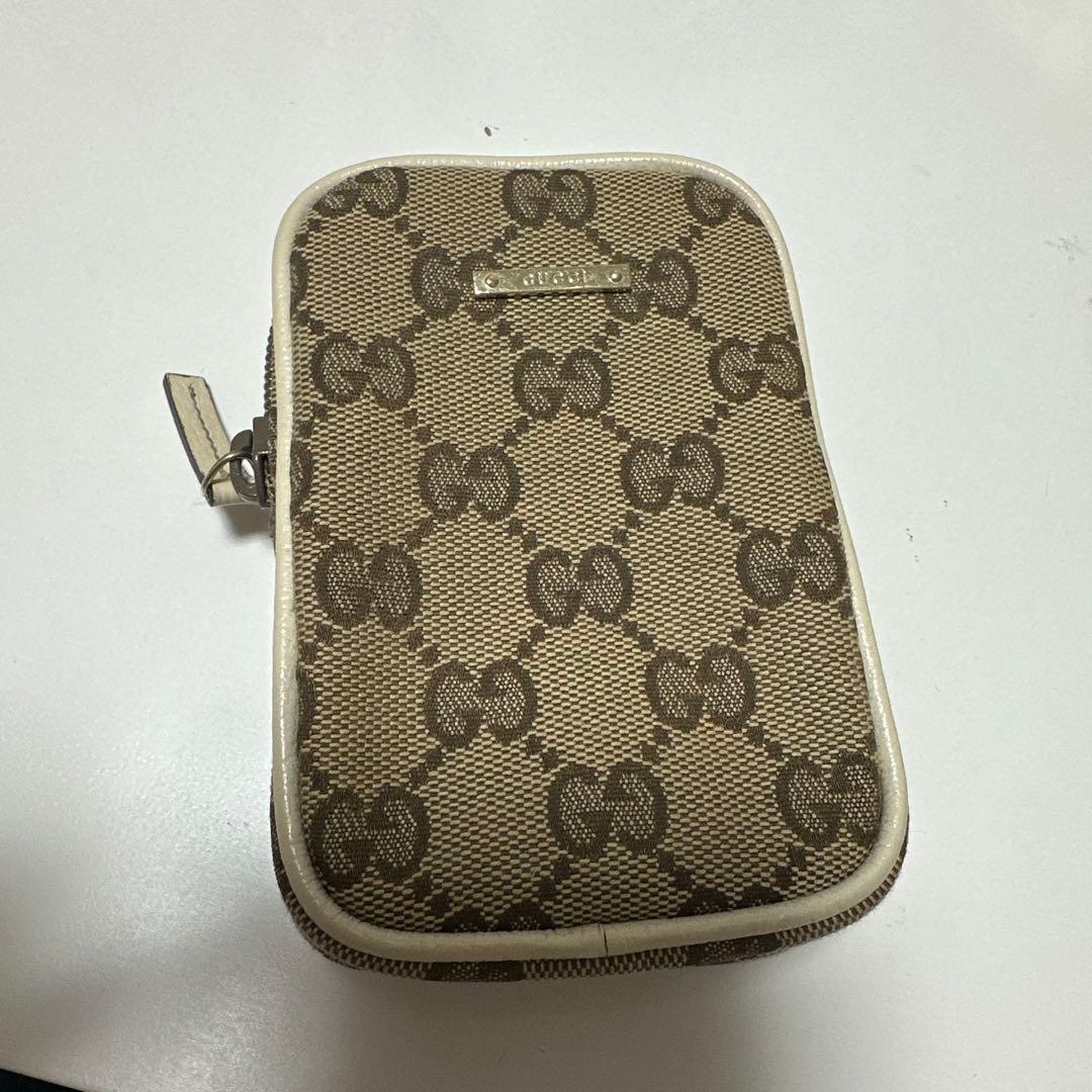 GUCCI GGパターン ポーチ ベージュ・ブラウン - メルカリ
