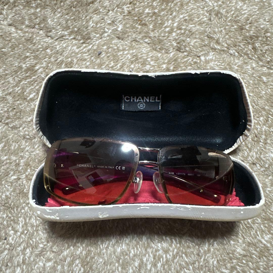 CHANEL サングラス ケース付き - メルカリ