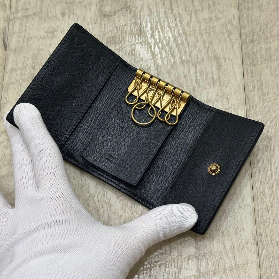 GUCCI アニマリエ 6連キーケース メタルビー レザー ブラック - メルカリ