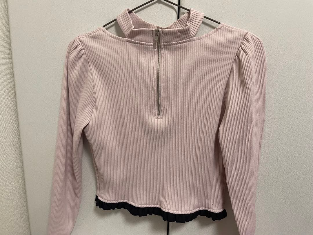 pium ピウム フロントリボンチョーカーカットソー ピンク トップス 即