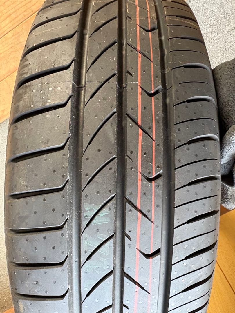 トーヨー　夏用タイヤ　205/65/R16