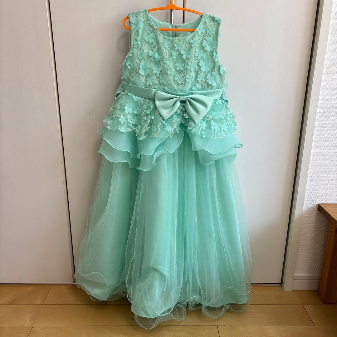 ミントグリーン フラワー刺繍ドレス - メルカリ