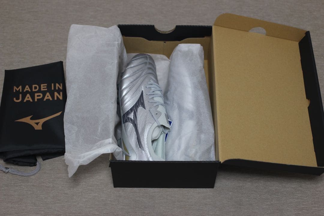 新品未使用　Mizuno モレリアネオ4 βJAPAN 限定カラー27.5 MORELIA 限定カラー ミズノ NEO IV JAPAN モレリアネオ4 ジャパン