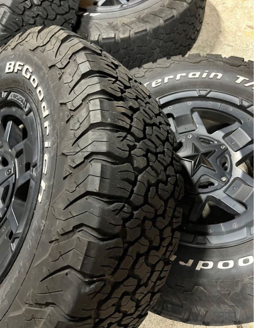 yyy　③ １本価格　KMC ロックスターⅢ 17インチ　プラド装着