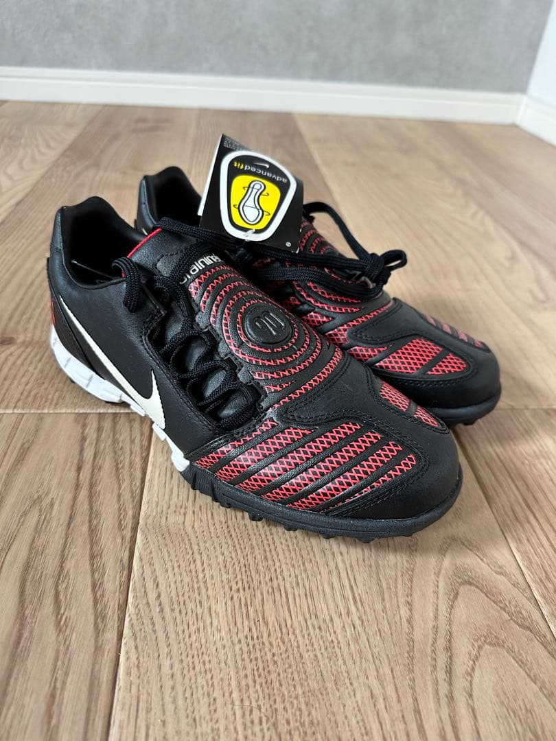 NIKEトータル90 シュート Ⅱ TF(ブラック×ホワイト) NIKE ナイキ トータル90 シュートⅡ TF(ホワイト) 318881 161 サッカー