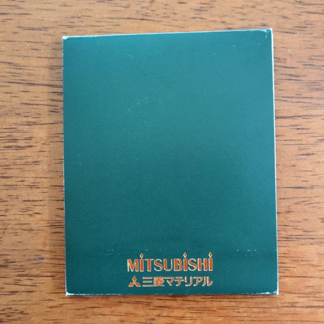 【美品】純金カレンダー 三菱マテリアル　0.5g　2002年